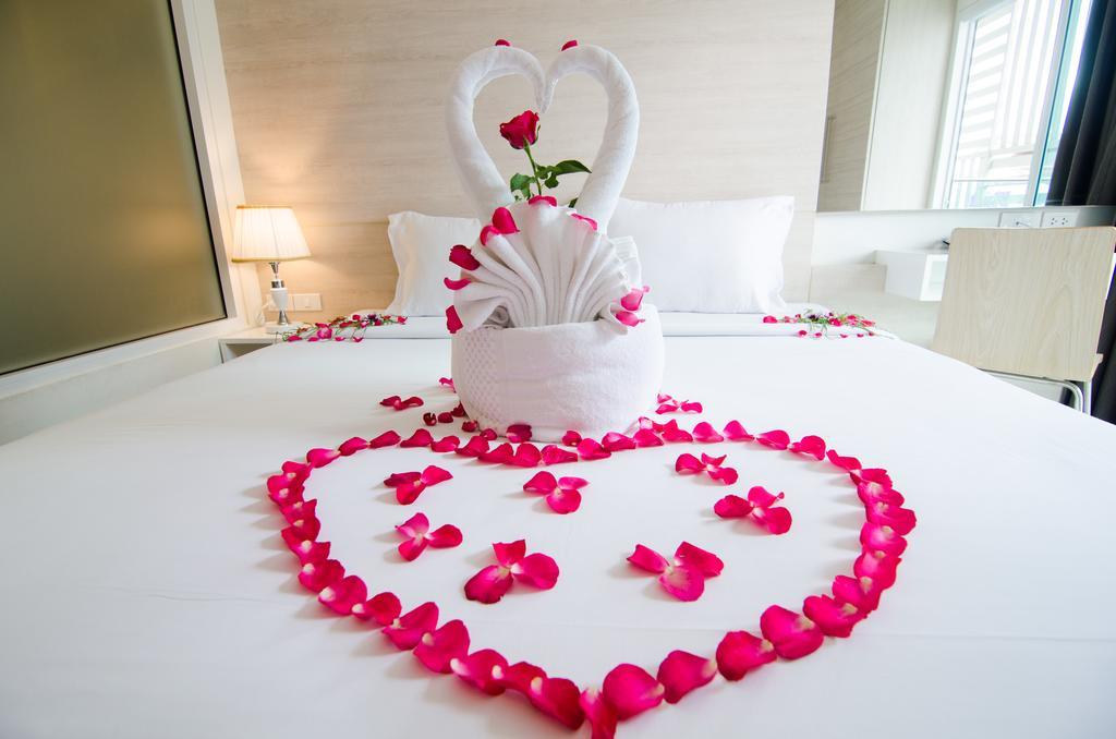 Mirage Express Patong Phuket Hotel Rom bilde